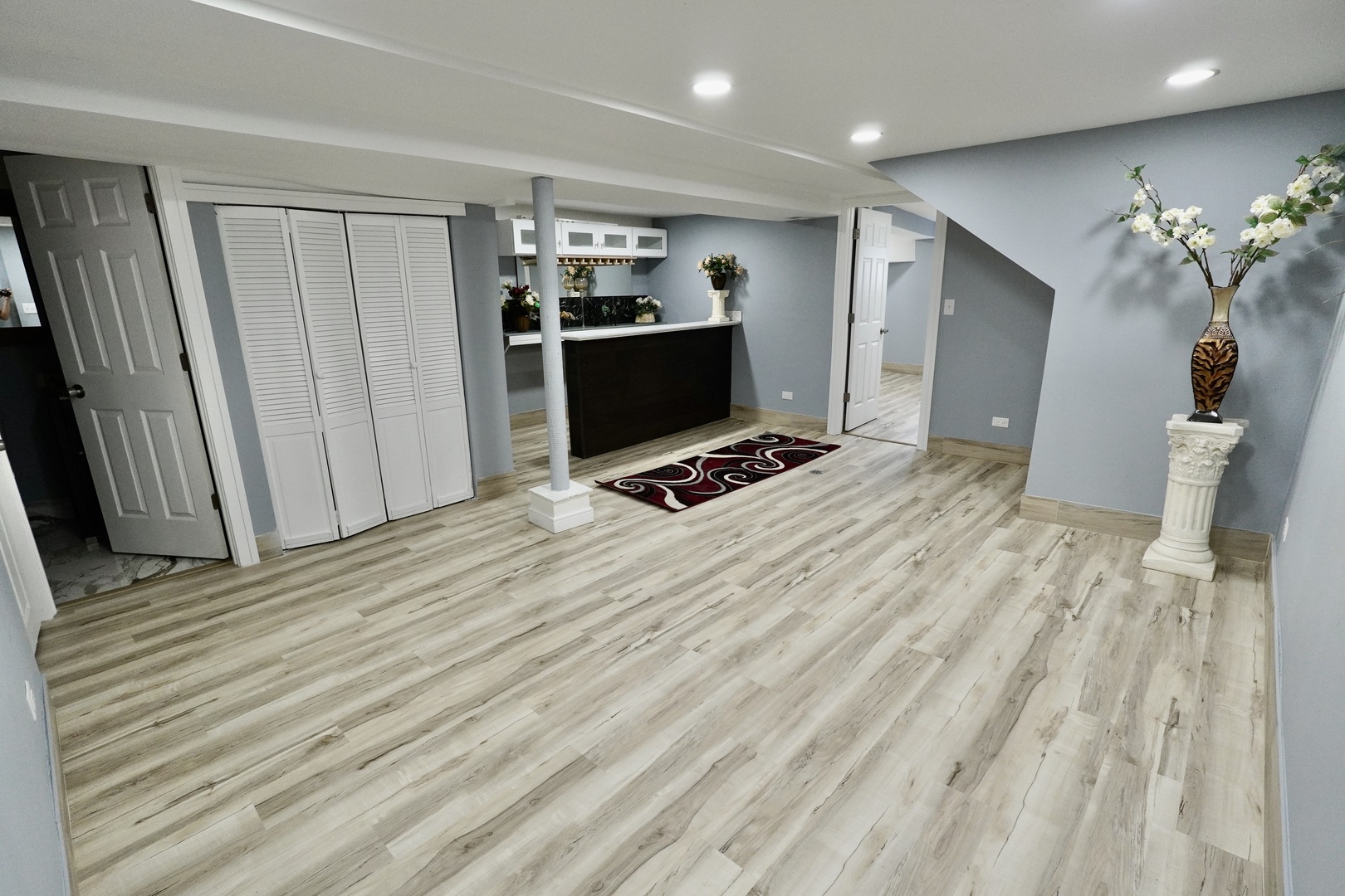 8734 South Honore Street Chicago, IL 60620 - Photo 26 of 33 a view of a room with gym equipment