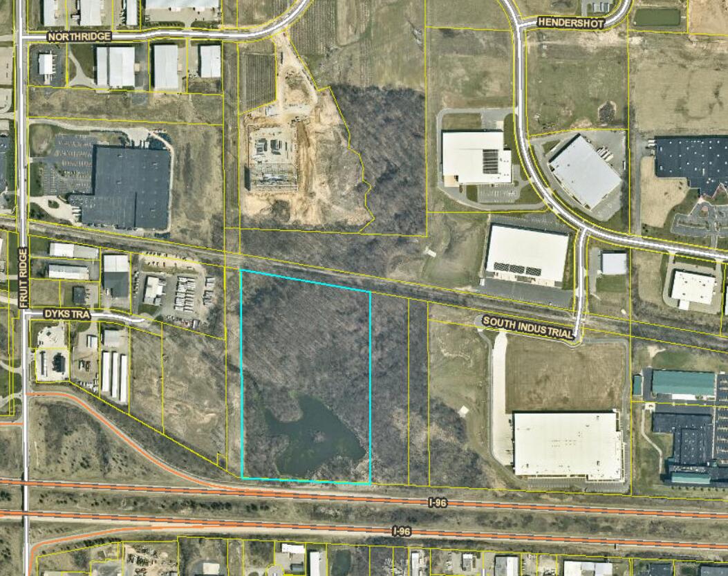 3511 3 Mile Road Northwest Grand Rapids, MI 49544 - Photo 4 of 6 Screenshot 2025-05-09 121215