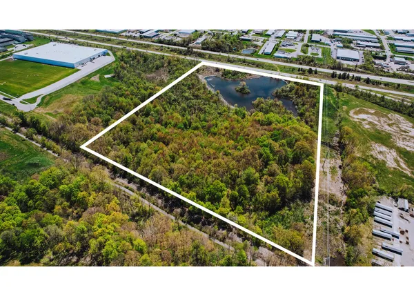 $999,900 | 3511 3 Mile Road Northwest, Grand Rapids, MI 49544