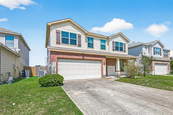 $2,200 | 19662 Little Pine Lane, Katy, TX 77449