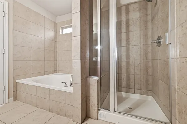 $2,200 | 19662 Little Pine Lane, Katy, TX 77449