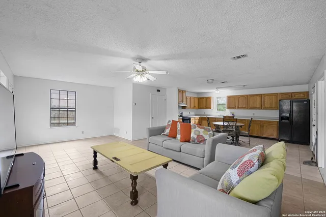 $449,900 | 3161 Tanglewood Trail, Spring Branch, TX 78070