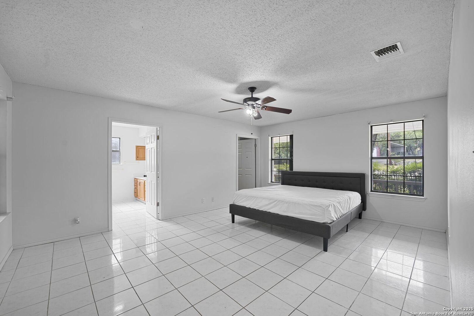 3161 Tanglewood Trail Spring Branch, TX 78070 - Photo 6 of 46