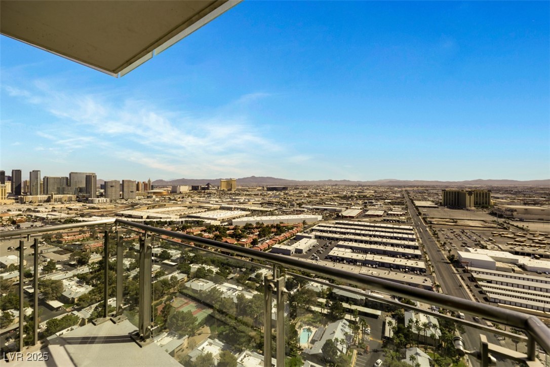 4381 West Flamingo Road, Unit 2821 Las Vegas, NV 89103 - Photo 15 of 32