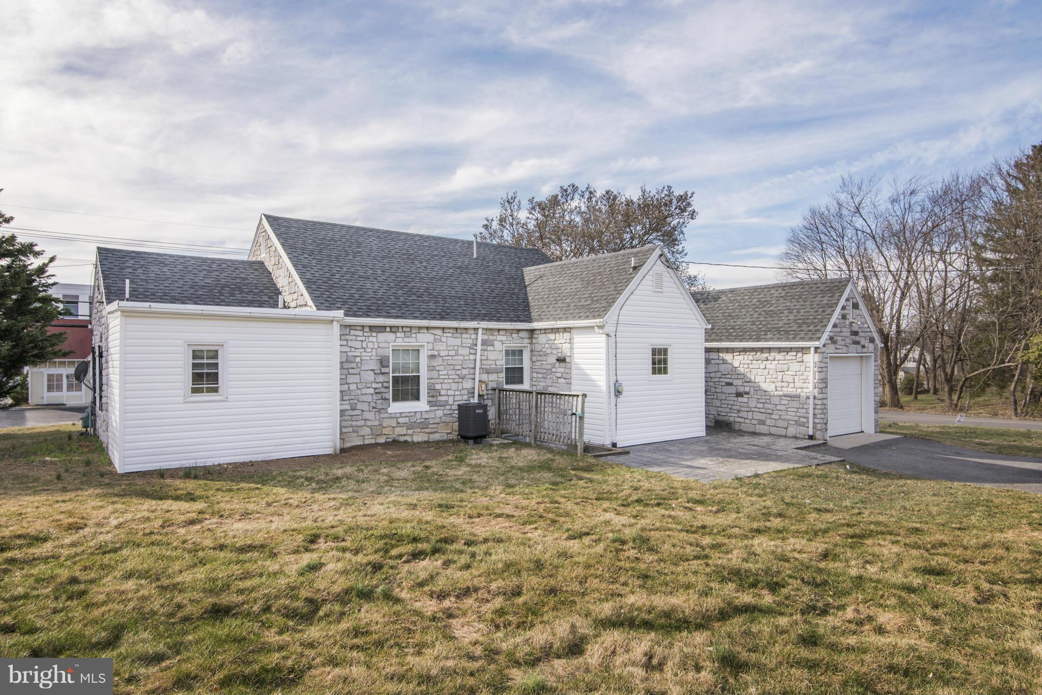 18703 Preston Road Hagerstown, MD 21742 - Photo 4 of 30 Exterior (Rear)