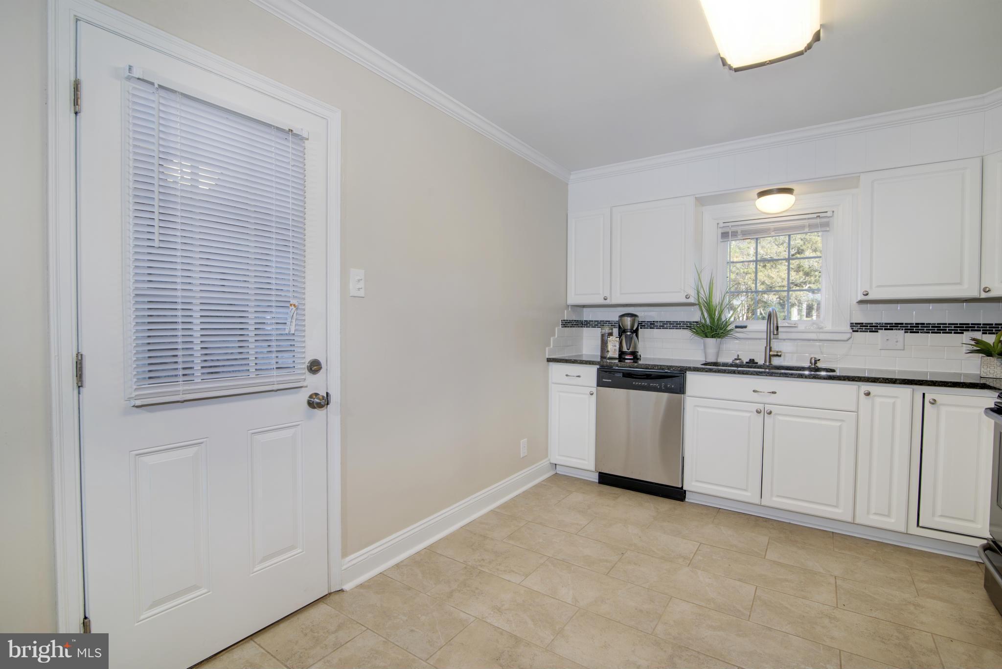 18703 Preston Road Hagerstown, MD 21742 - Photo 6 of 30 Kitchen