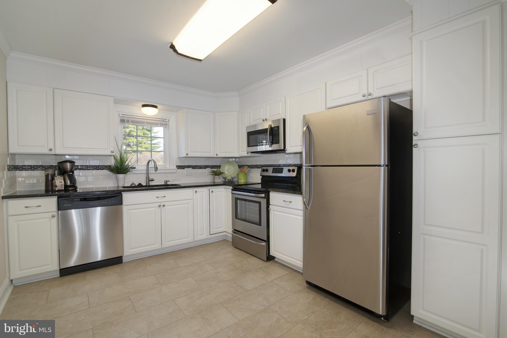 18703 Preston Road Hagerstown, MD 21742 - Photo 7 of 30 Kitchen