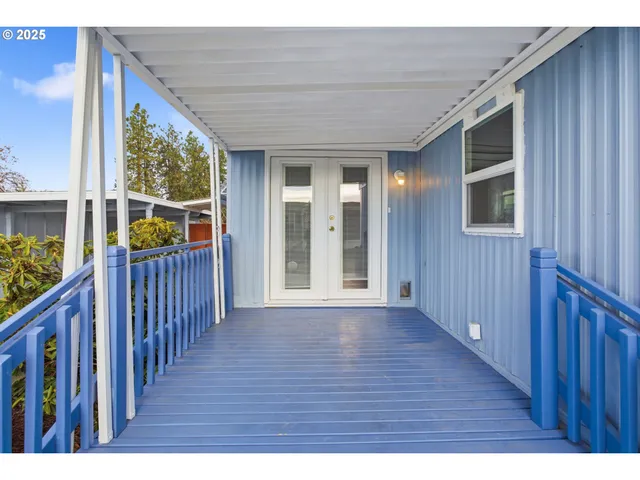 a view interior of the house with wooden floor
