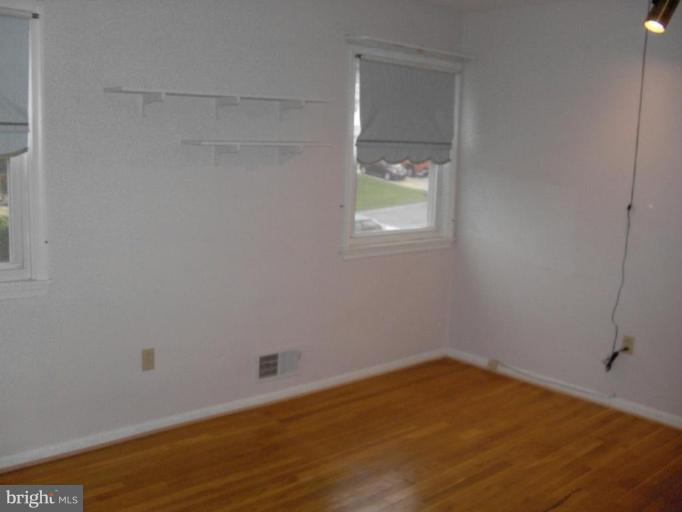 3144 Castleleigh Road Silver Spring, MD 20904 - Photo 12 of 22 Bedroom #2