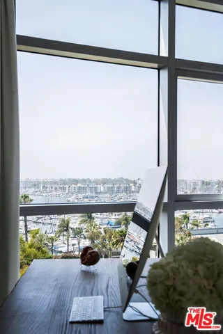 $7,695 | 13700 Marina Pointe Drive, Unit 704, Marina del Rey, CA 90292
