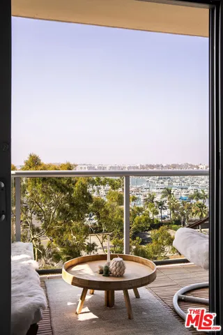 $7,695 | 13700 Marina Pointe Drive, Unit 704, Marina del Rey, CA 90292