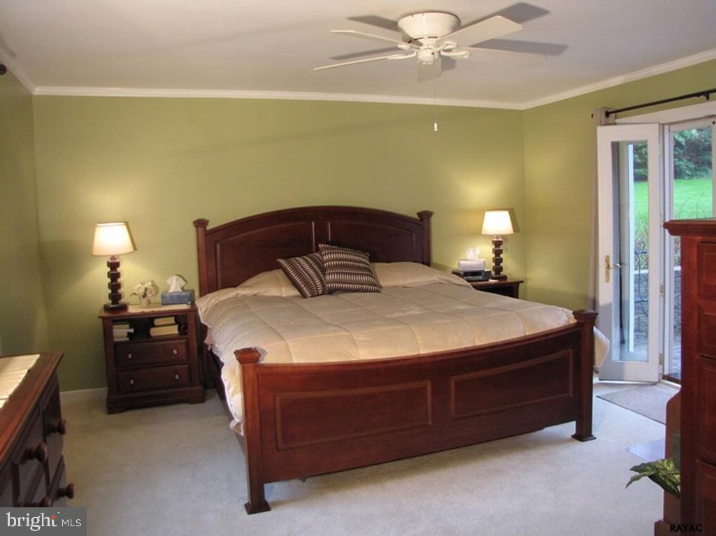 532 Greendale Road York, PA 17403 - Photo 19 of 27 Gallery Image 19