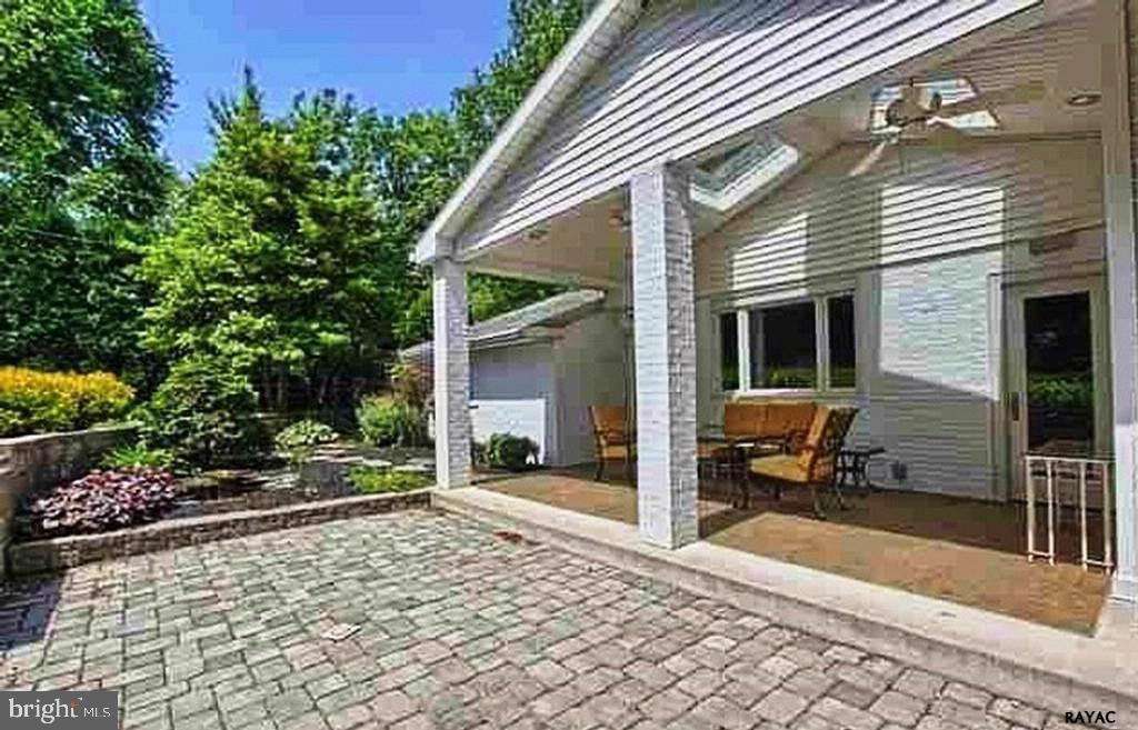 532 Greendale Road York, PA 17403 - Photo 23 of 27 Gallery Image 23