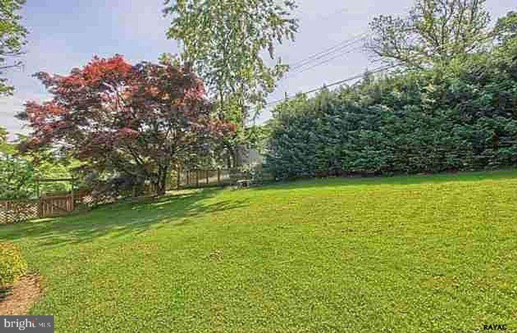 532 Greendale Road York, PA 17403 - Photo 27 of 27 Gallery Image 27