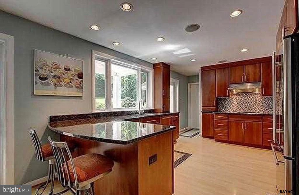 532 Greendale Road York, PA 17403 - Photo 7 of 27 Gallery Image 7