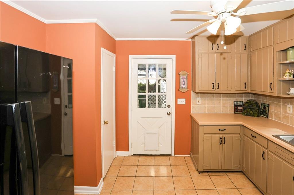 5243 Cloud Street Stone Mountain, GA 30083 - Photo 9 of 33