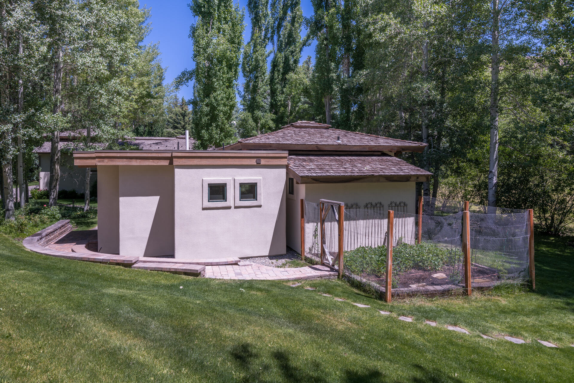 5 Willow Road Sun Valley, ID 83353 - Photo 36 of 55 Garden Behind Guest Cottage