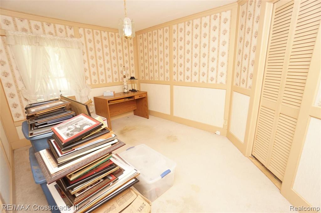 22200 Sherwood Road Belleville, MI 48111 - Photo 10 of 18 Gallery Image 10