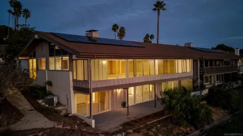 $750,000 | 44 Vía Casitas, Bonsall, CA 92003
