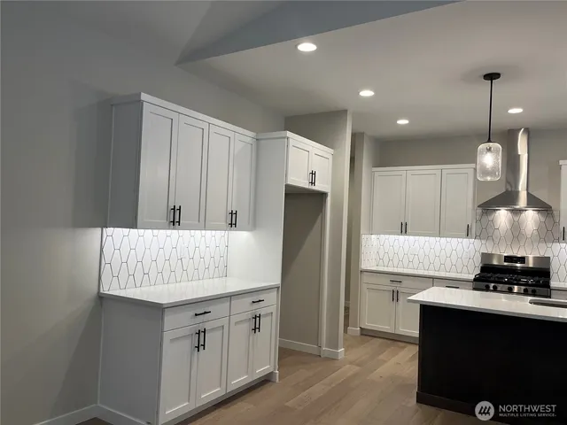 $1,155,000 | 27014 36th Avenue Northwest, Stanwood, WA 98292