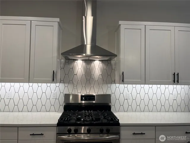 $1,155,000 | 27014 36th Avenue Northwest, Stanwood, WA 98292