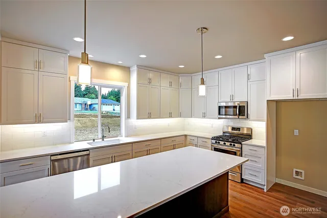 $1,155,000 | 27014 36th Avenue Northwest, Stanwood, WA 98292