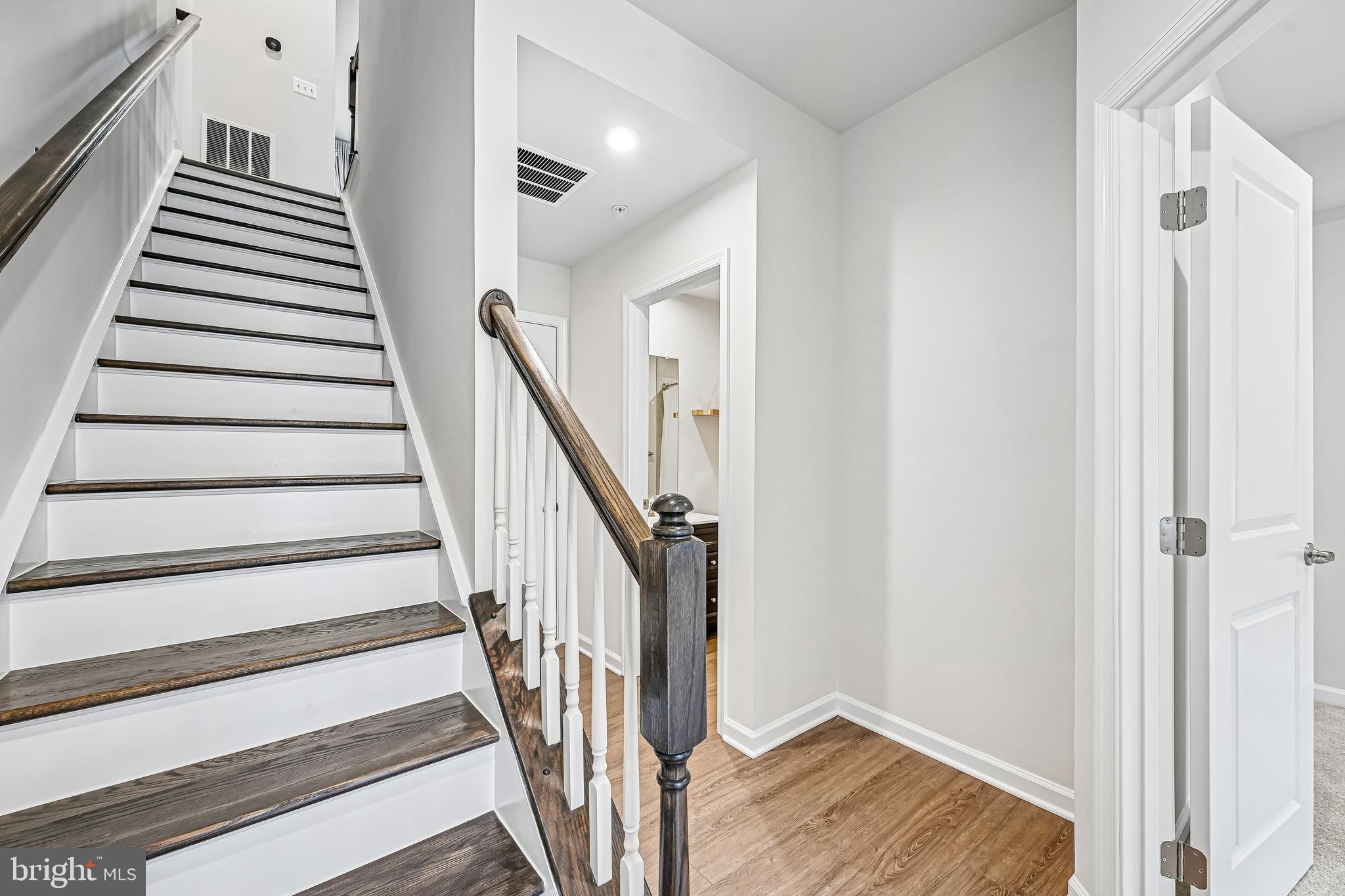 3983 Small Roundtop Road Hanover, MD 21076 - Photo 13 of 58