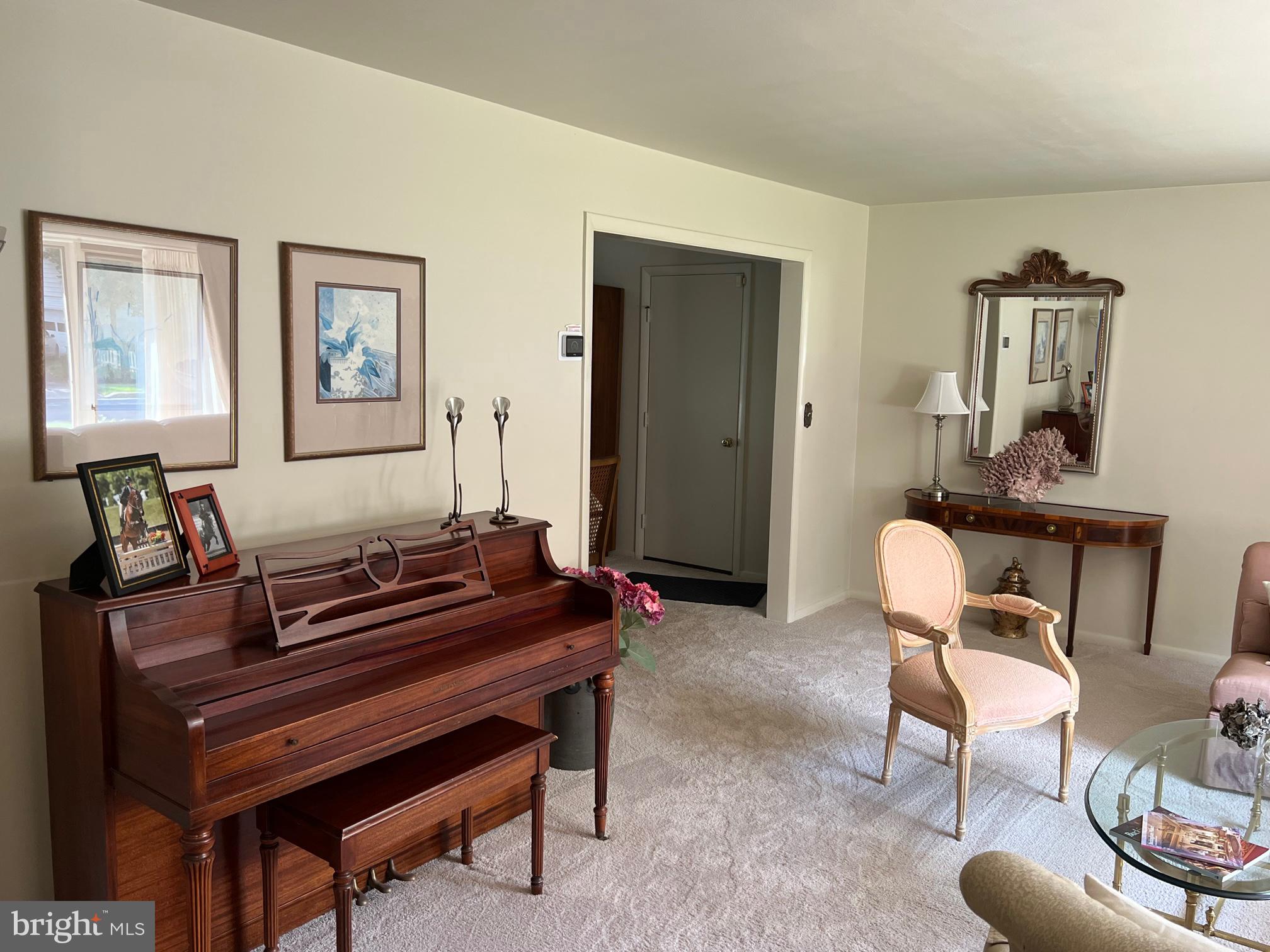 3002 Elm Road Reading, PA 19605 - Photo 8 of 40 Gallery Image 8