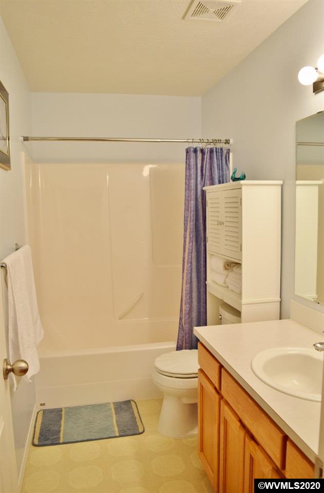 4680 Falcon Street Southwest Albany, OR 97321 - Photo 18 of 32 Gallery Image 18