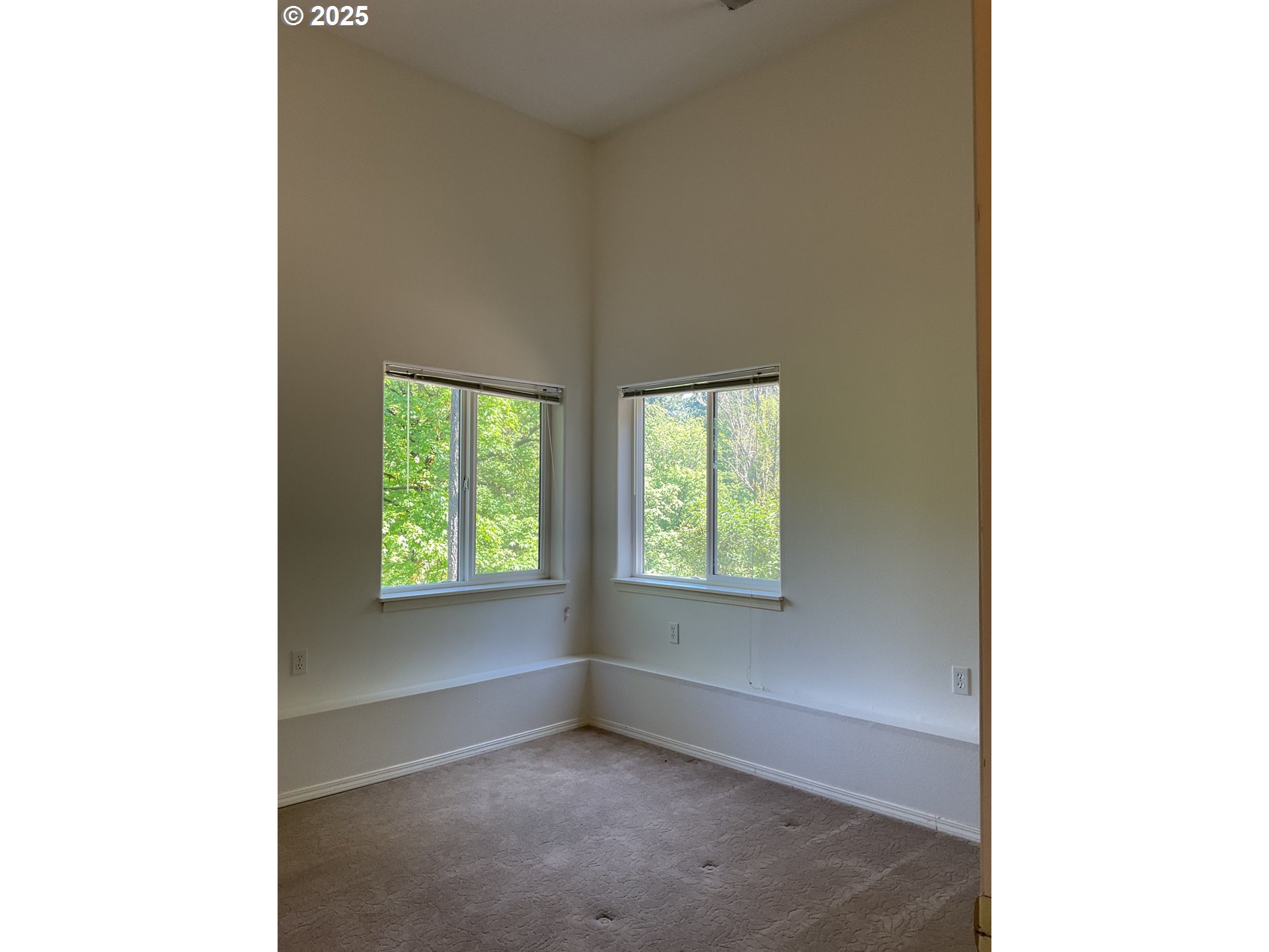 17413 Wake Robin Circle Oregon City, OR 97045 - Photo 23 of 27 a view of an empty room with a window