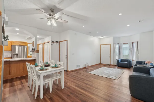 $235,000 | 632 2nd Street Northwest, New Prague, MN 56071