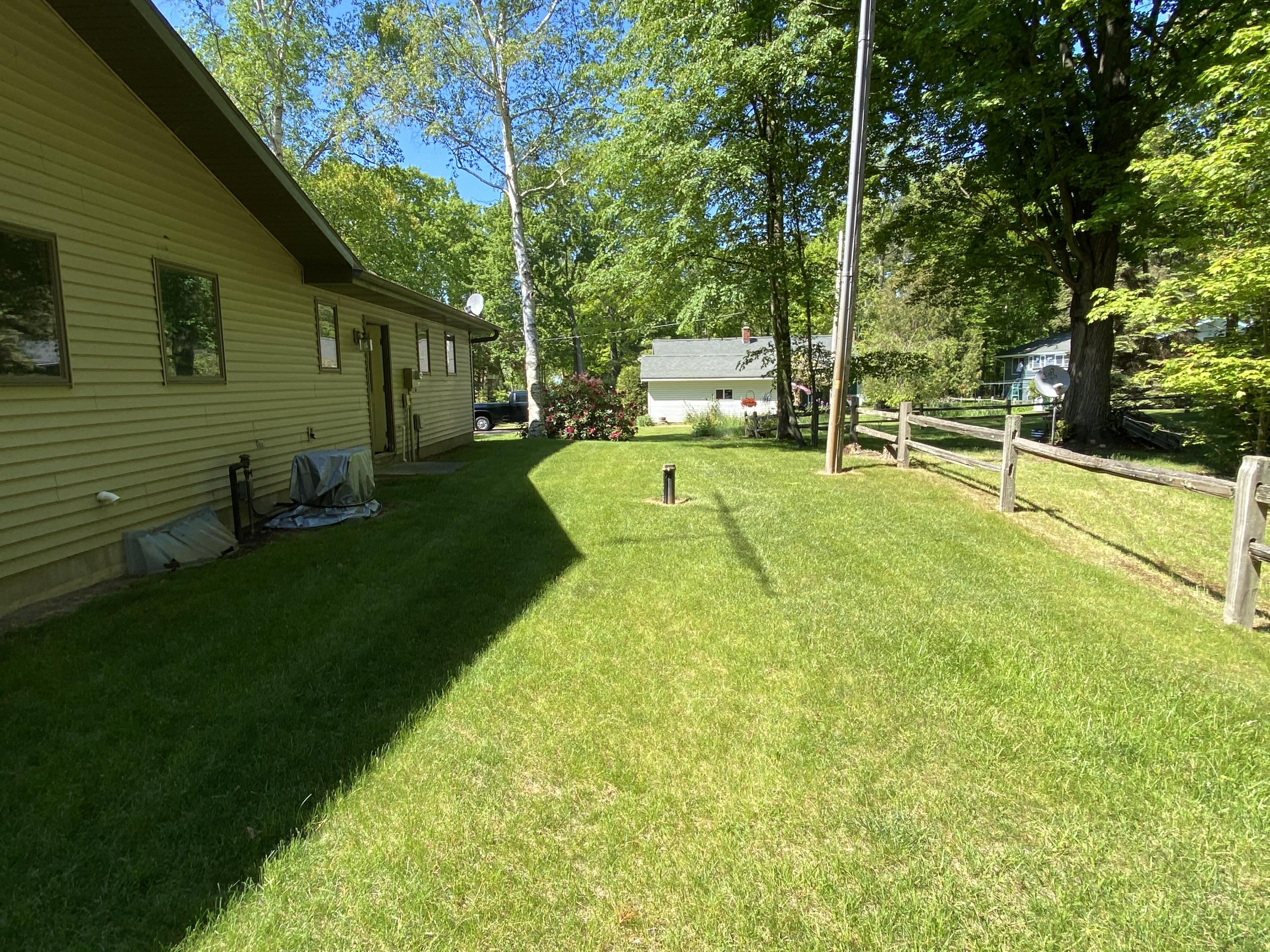 3417 Lakeshore Road Manistee, MI 49660 - Photo 29 of 35 F0E5E448-F0F2-423C-907F-9B10055C0ABE