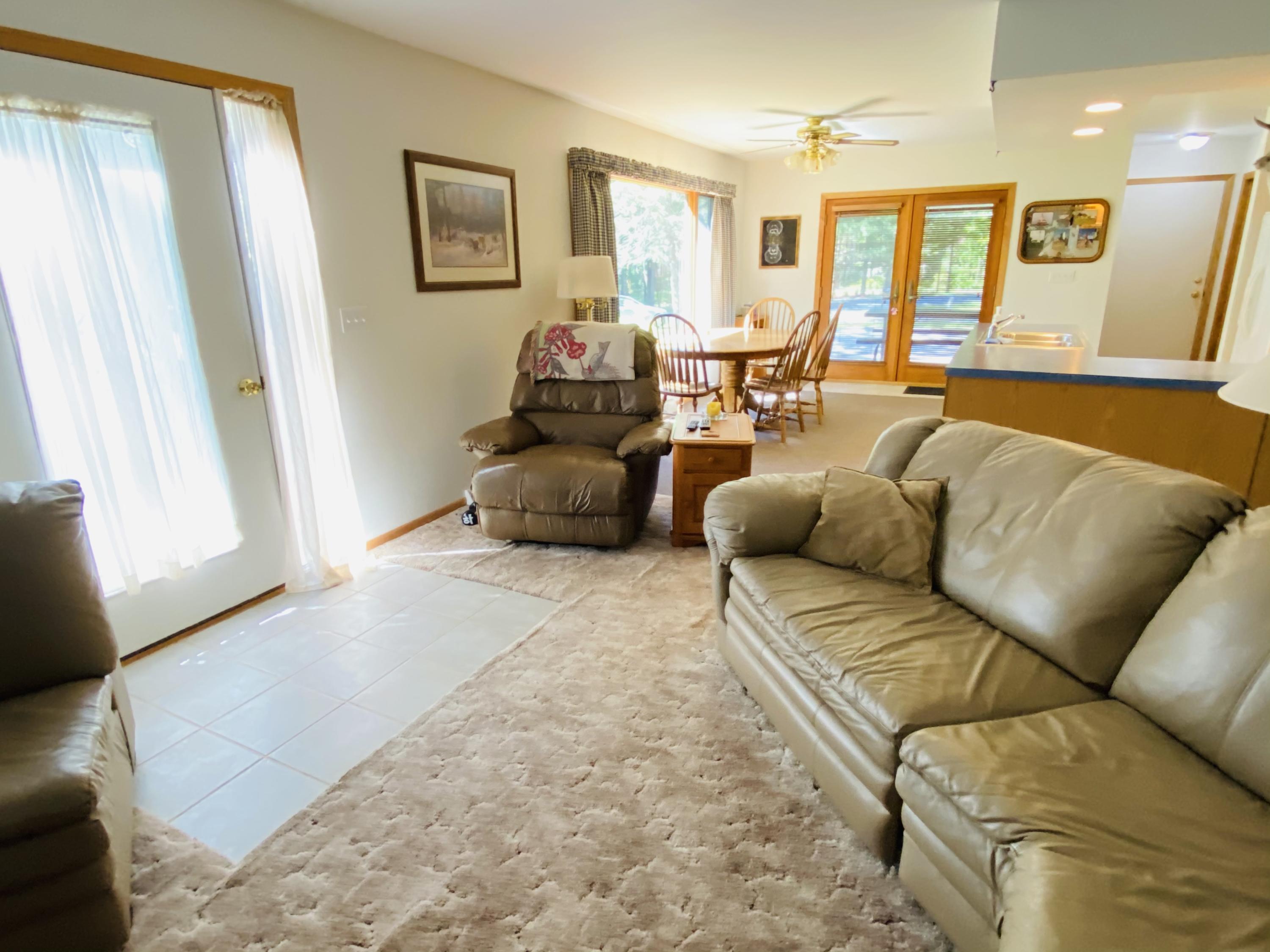 3417 Lakeshore Road Manistee, MI 49660 - Photo 8 of 35 2D970CD0-29A8-4531-89DB-2040793336A0