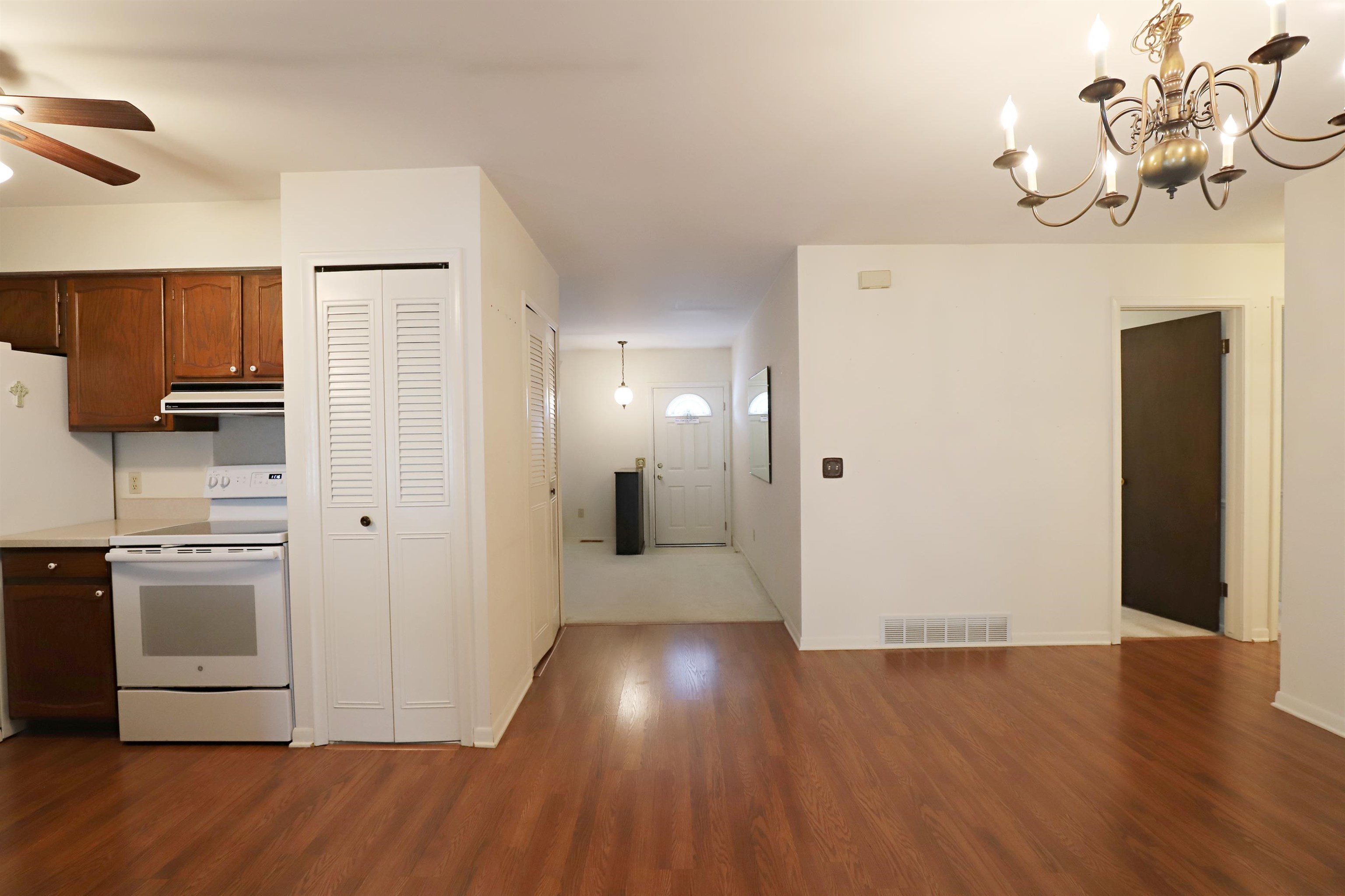 5492 River Ridge Drive Flushing, MI 48433 - Photo 9 of 39