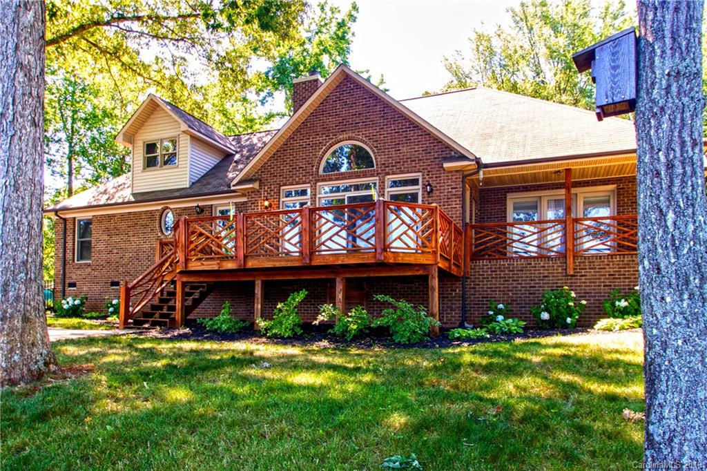 7747 Rabbit Circle Denver, NC 28037 - Photo 1 of 24 Gallery Image 1