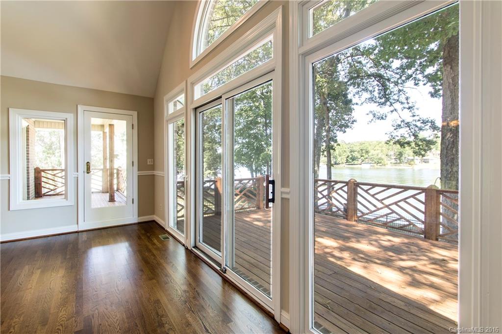 7747 Rabbit Circle Denver, NC 28037 - Photo 8 of 24 Gallery Image 8