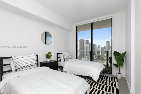 $3,990 | Media Art Entertainment District, Miami, FL 33132