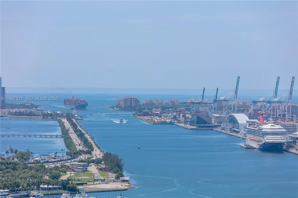 $3,990 | Media Art Entertainment District, Miami, FL 33132