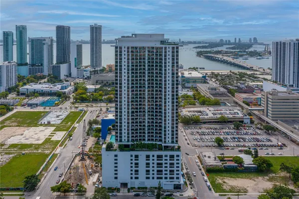 $3,990 | Media Art Entertainment District, Miami, FL 33132