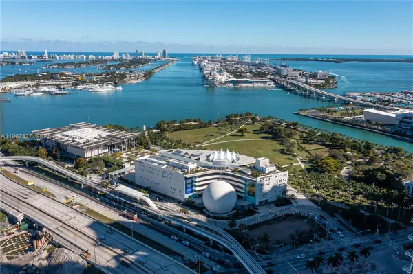 $3,990 | Media Art Entertainment District, Miami, FL 33132