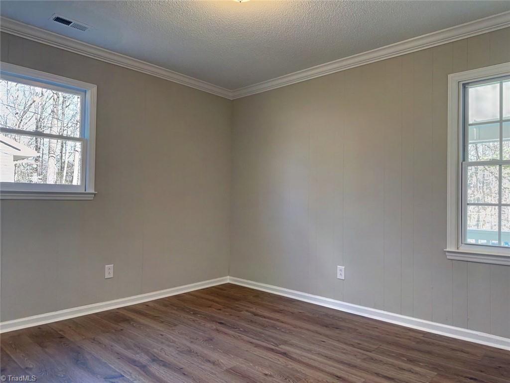 4860 Grubbs Road Walkertown, NC 27051 - Photo 7 of 18 Gallery Image 7