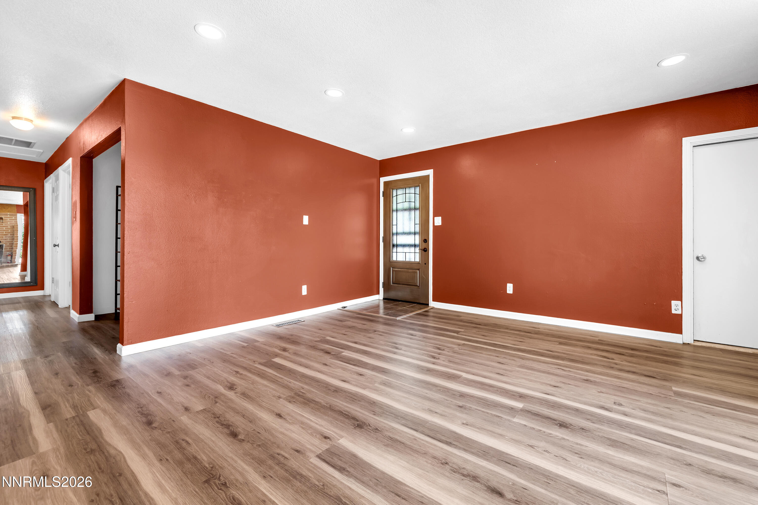7740 Yorkshire Drive Reno, NV 89506 - Photo 6 of 44 Yorkshire7704-006