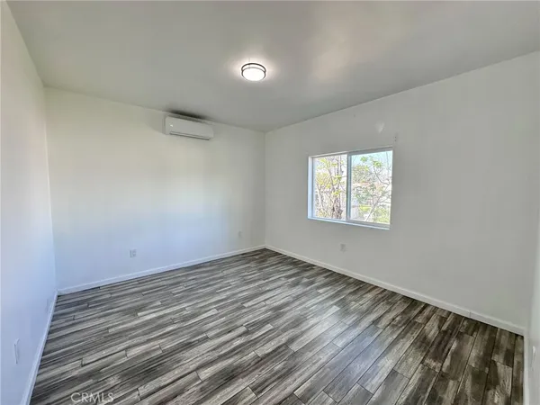 wooden floor in a room