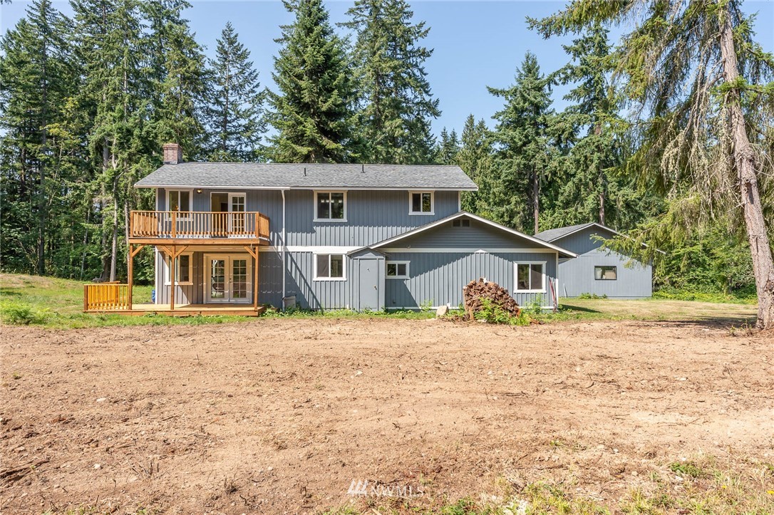 12412 Southwest Cove Road Vashon, WA 98070 - Photo 7 of 23 Gallery Image 7