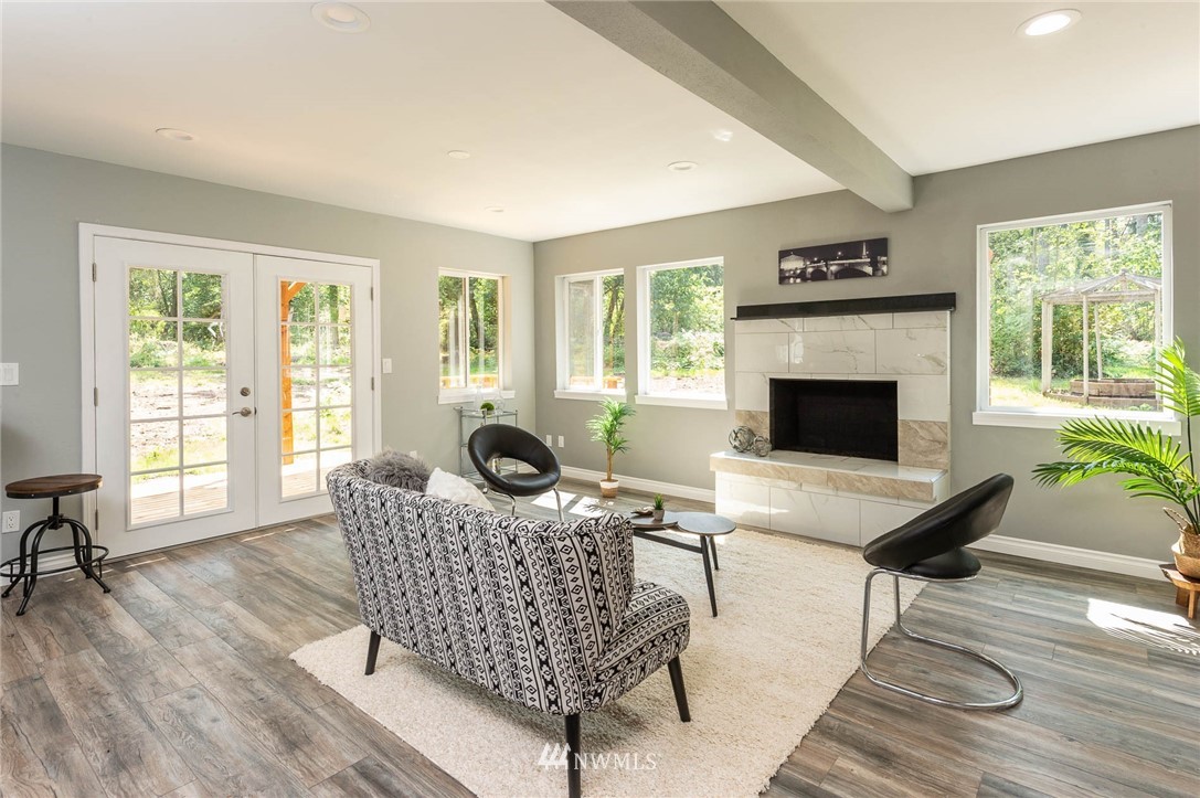 12412 Southwest Cove Road Vashon, WA 98070 - Photo 9 of 23 Gallery Image 9
