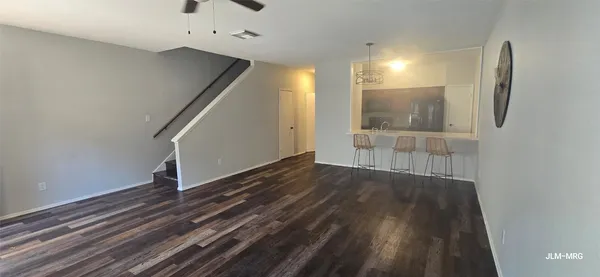 $1,600 | 17471 Red Oak Drive, Unit 17471, Houston, TX 77090