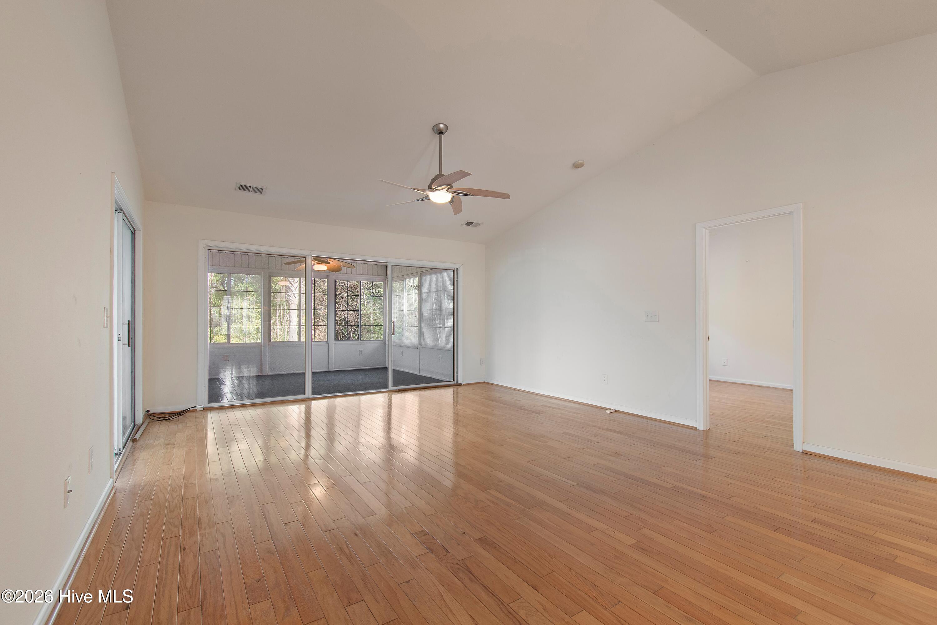 936 Wyndfall Drive Southwest Sunset Beach, NC 28468 - Photo 9 of 37 Living room