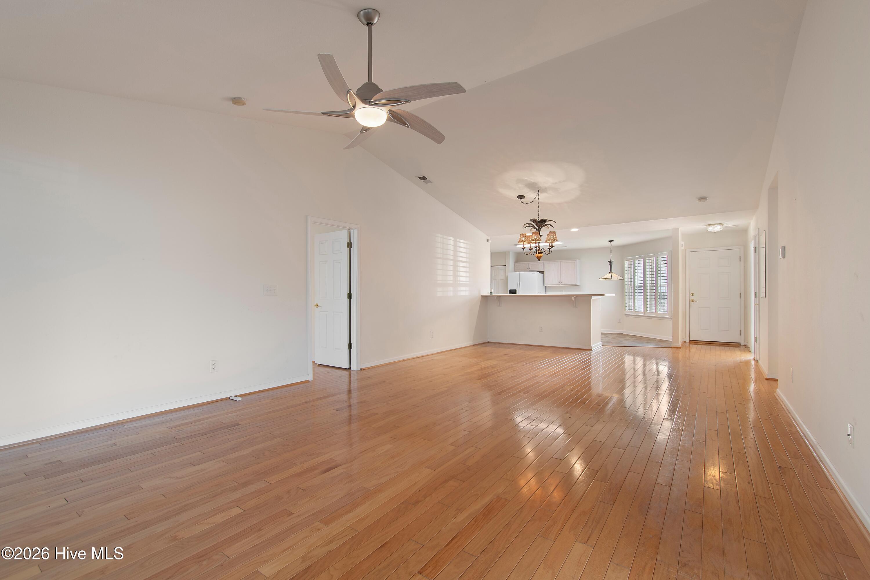 936 Wyndfall Drive Southwest Sunset Beach, NC 28468 - Photo 10 of 37 Living room