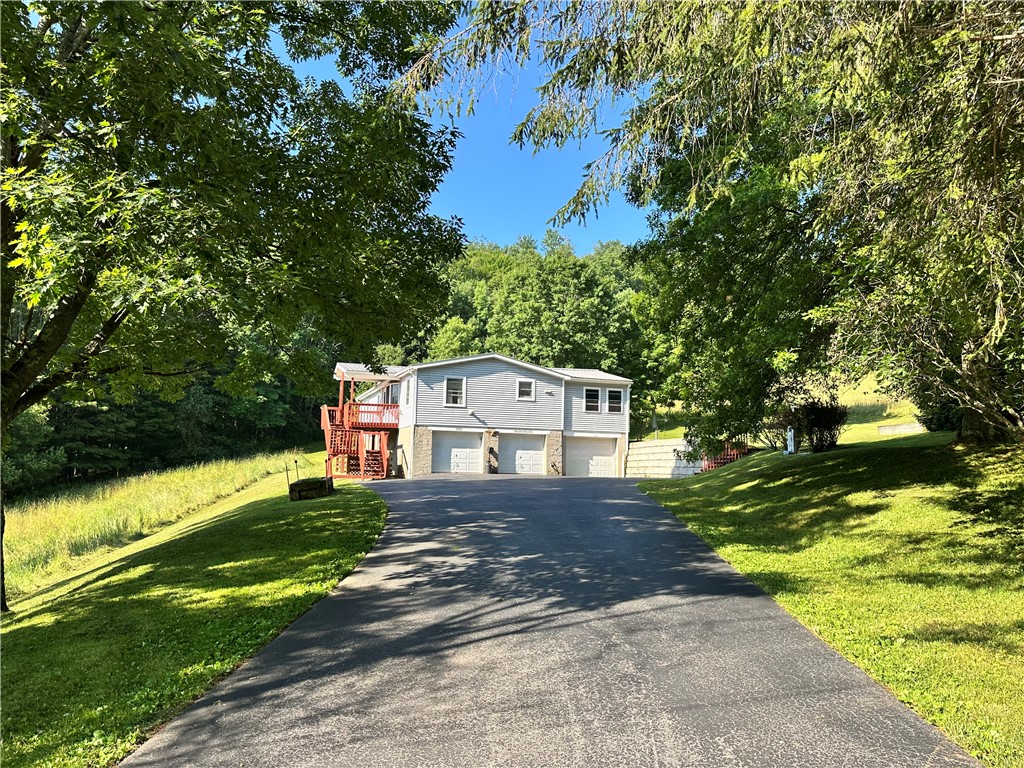 1682 Walton Mountain Road Walton, NY 13856 - Photo 4 of 40