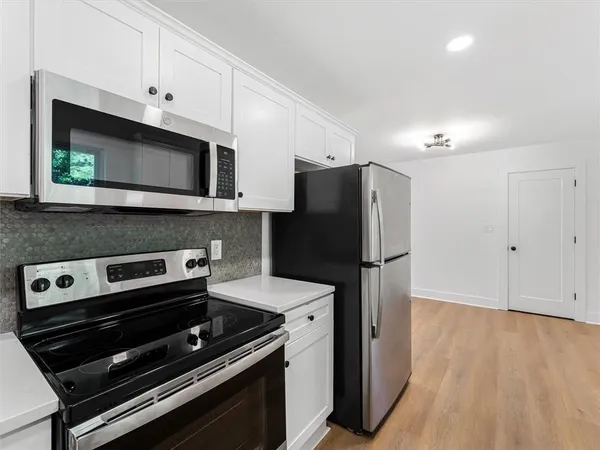 $2,300 | 454 Oak Drive Southeast, Atlanta, GA 30354